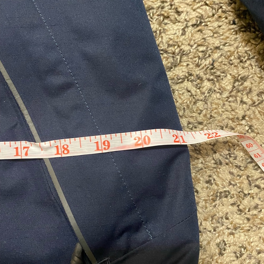 The North Face Far Northern Waterproof Parka - Picture 8 of 10